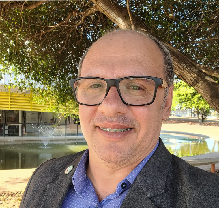 PROF. LUÍS CIPRIANO